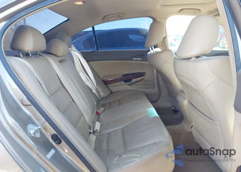 2009 Honda Accord 2.4 Ex-L from USA, damaged, VIN 1HGCP26889A084952